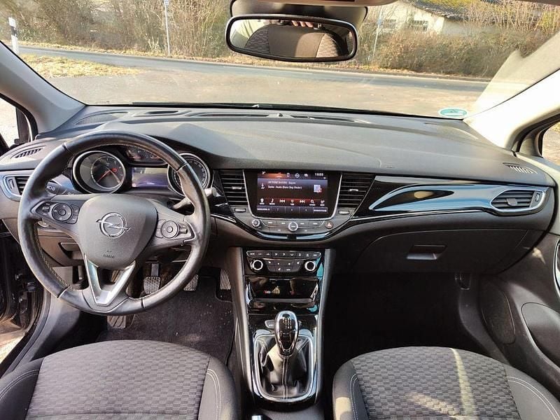 Gebraucht Opel Astra 125 PS (91 kW) 2017 Blau Kombi
