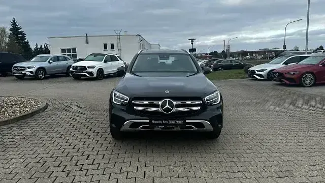 Gebraucht Mercedes GLC220 194 PS (142 kW) 2022 Grau SUV