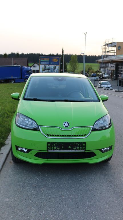 Kiwi gr}n Gebraucht 2020 Skoda Citigo-e IV Style Kleinwagen | 11.990 € (Fairer Preis) - Bild 1/4