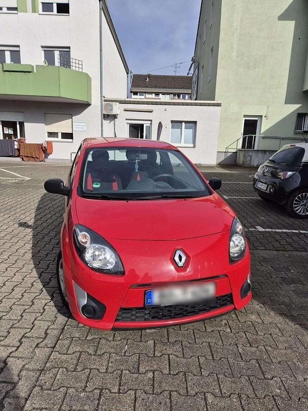 Rot Gebraucht 2011 Renault Twingo Authentique Kleinwagen | 1.700 € (Guter Preis) - Bild 1/4