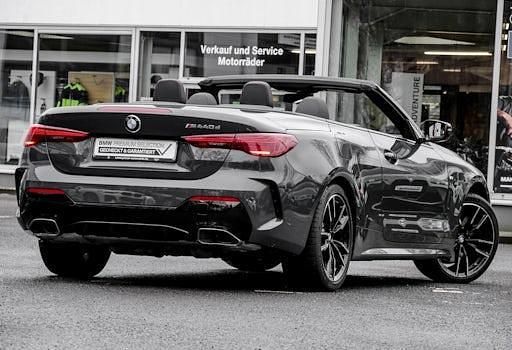 Gebraucht BMW M440 Comfort Edition 340 PS (250 kW) 2025 Grau Limousine