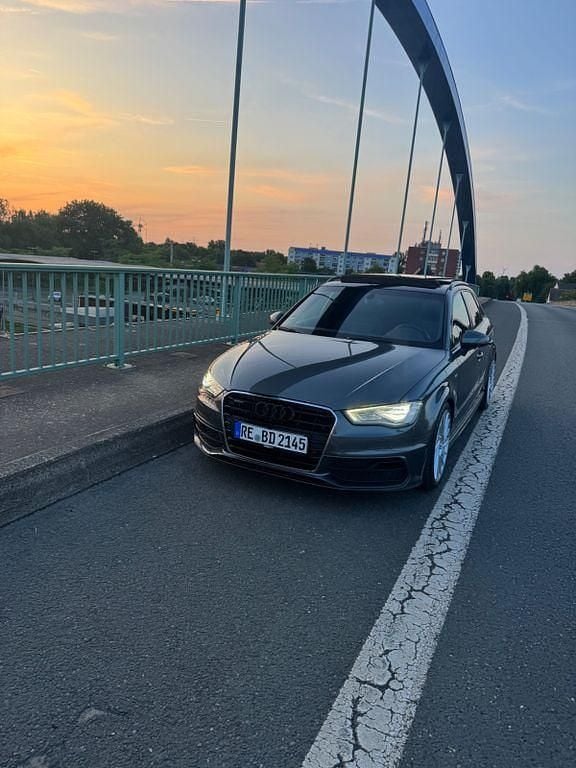 Gebraucht Audi A3 S-Line 184 PS (135 kW) 2013 Grau Limousine