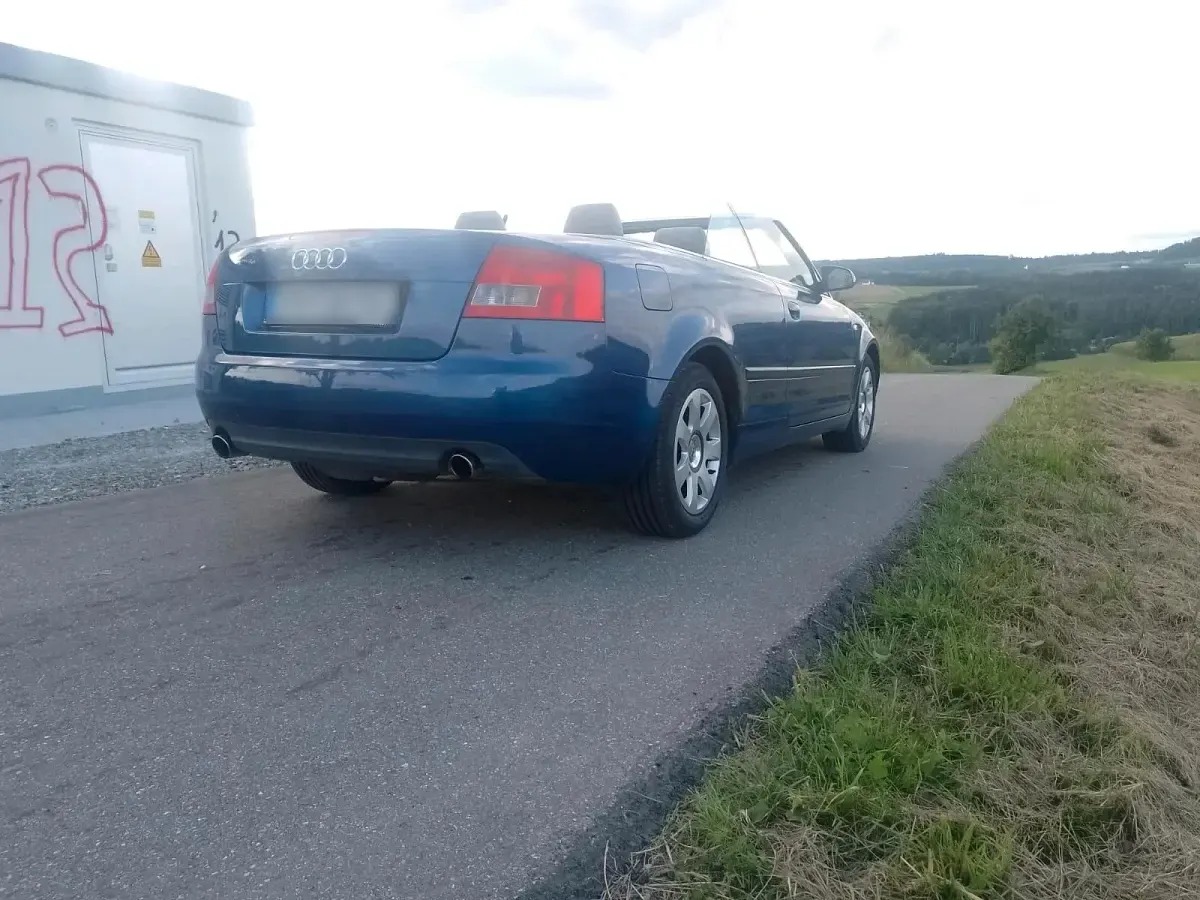 Gebraucht Audi A4 Cabriolet 163 PS (119 kW) 2004 Blau Cabrio