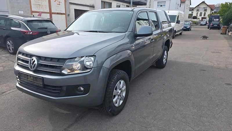 Second-hand VW Amarok 122 CP (89 kW) 2011 Gri Pickup