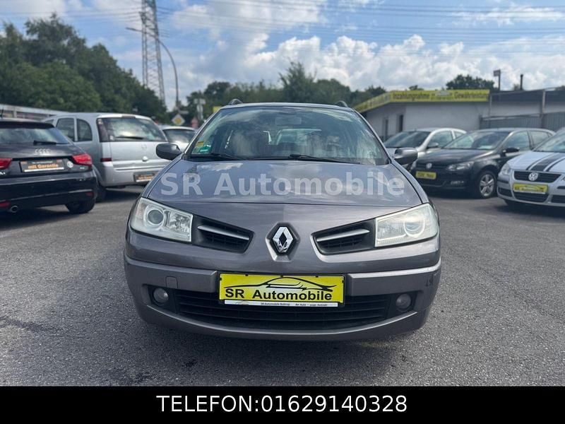 Grau Gebraucht 2008 Renault Mégane GrandTour Avantage Kombi | 2.950 € (Etwas zu teuer) - Bild 1/4