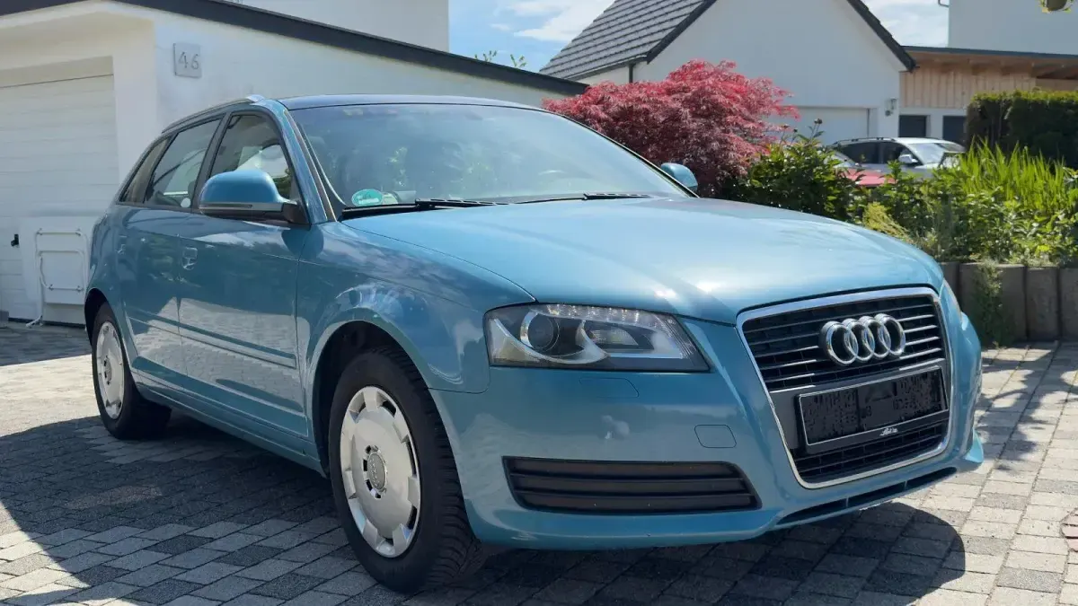 Gebraucht Audi A3 Sportback 125 PS (91 kW) 2009 Blau Kleinwagen