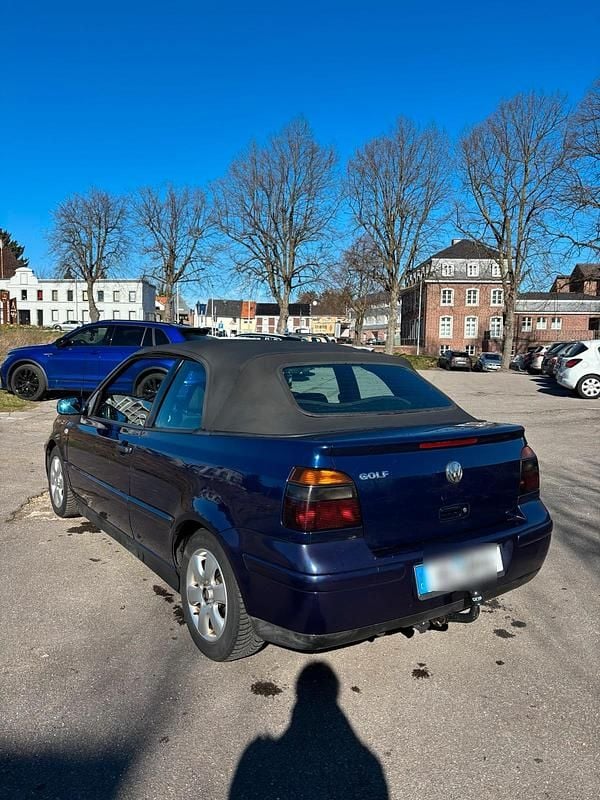 Gebraucht VW Golf Cabriolet 75 PS (55 kW) 2000 Blau Cabrio