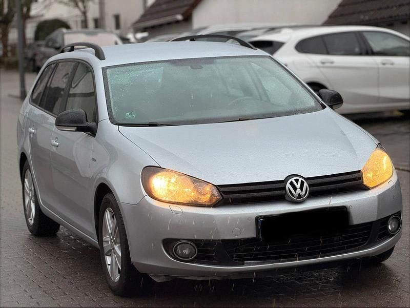 Gebraucht VW Golf VII Match 110 PS (80 kW) 2013 Kombi