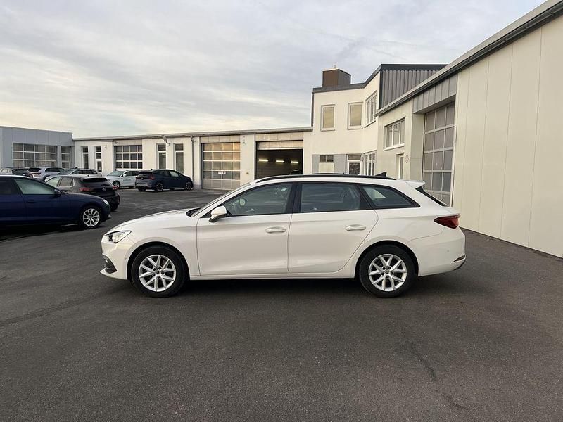 Gebraucht Seat Leon Style 150 PS (110 kW) 2021 Candy weiss Kombi