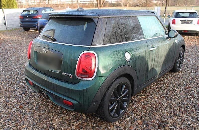 Second-hand Mini Cooper S 192 CP (141 kW) 2018 Verde Hatchback