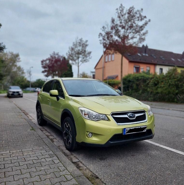Grün Gebraucht 2014 Subaru XV SUV | 3.600 € - Bild 1/4