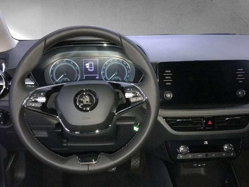 Gebraucht Skoda Fabia Tour 95 PS (69 kW) 2023 Blau Kleinwagen