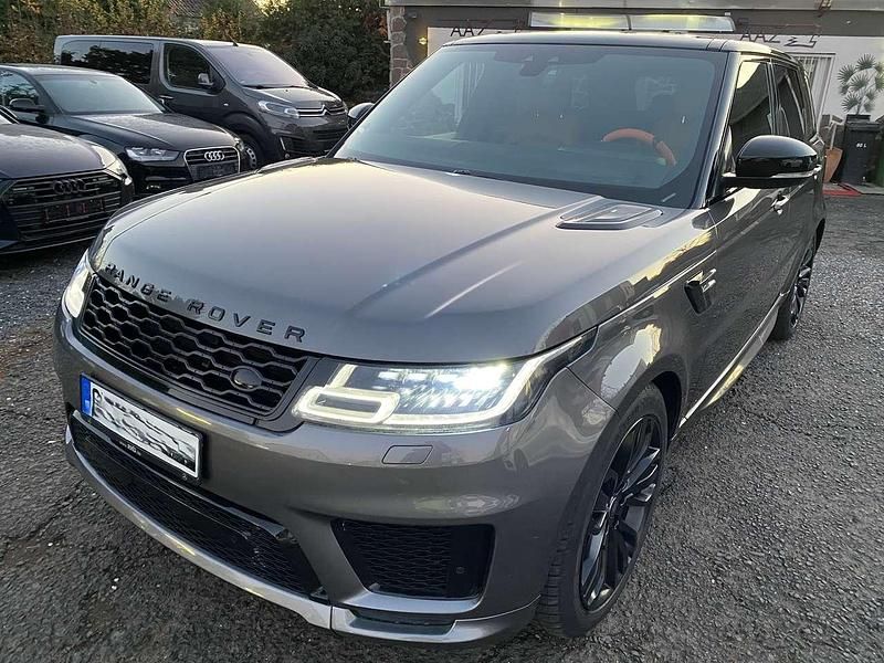 Grau Gebraucht 2018 Land Rover Range Rover Sport S SUV | 35.900 € (Guter Preis) - Bild 1/4
