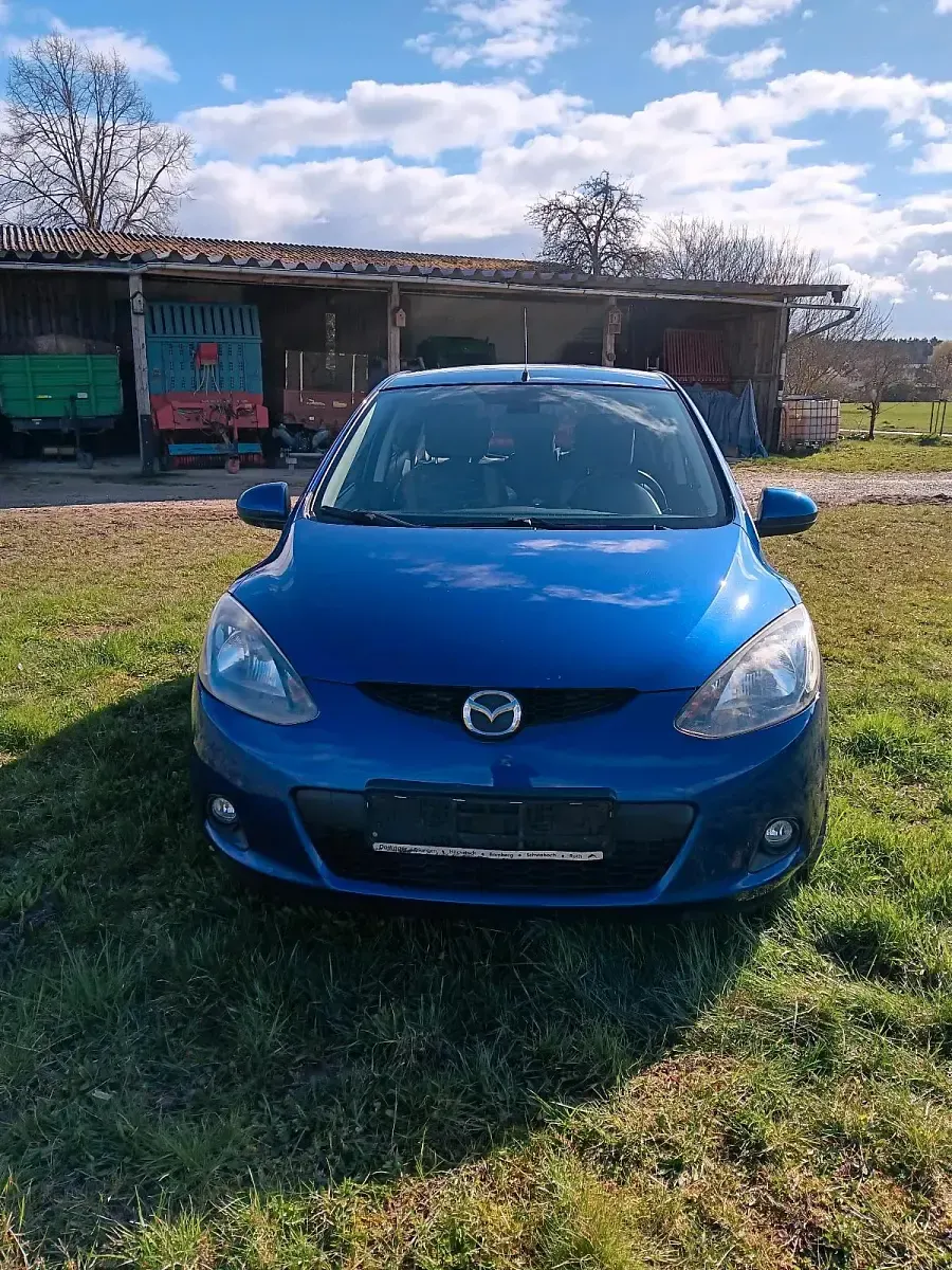 Gebraucht Mazda 2 103 PS (75 kW) 2009 Blau Kleinwagen
