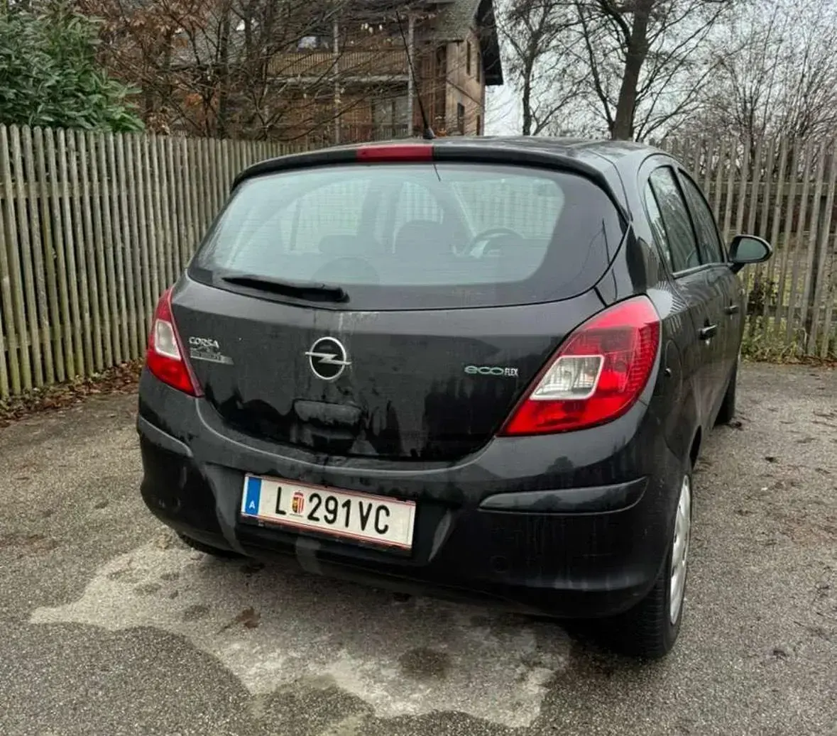Gebraucht Opel Corsa 75 PS (55 kW) 2010 Schwarz Kleinwagen