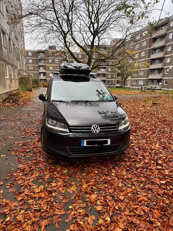 Schwarz Gebraucht 2013 VW Sharan Van / Kleinbus | 9.100 € (Superpreis) - Bild 1/4