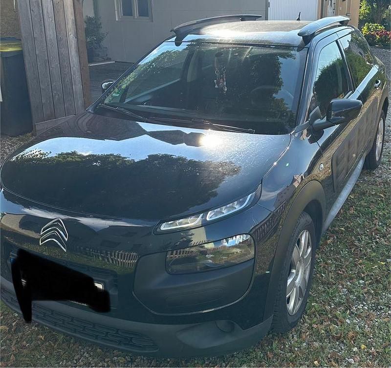 Schwarz Gebraucht 2014 Citroën C4 Cactus PureTech Kleinwagen | 6.500 € (Guter Preis) - Bild 1/4