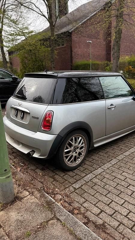Gebraucht Mini John Cooper Works 116 PS (85 kW) 2004 Silber Kleinwagen