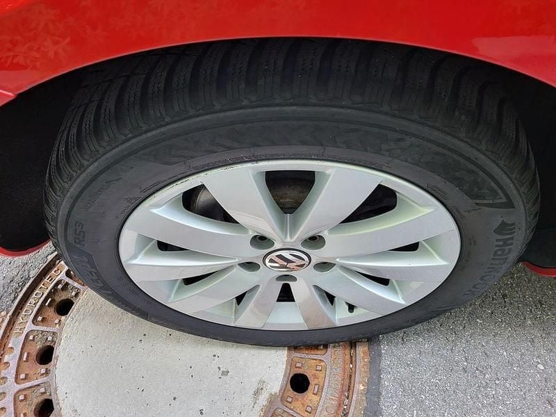 Gebraucht VW Passat 105 PS (77 kW) 2013 Rot Kombi