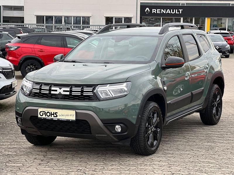 Grün Gebraucht 2023 Dacia Duster Extreme SUV | 23.490 € (Fairer Preis) - Bild 1/4