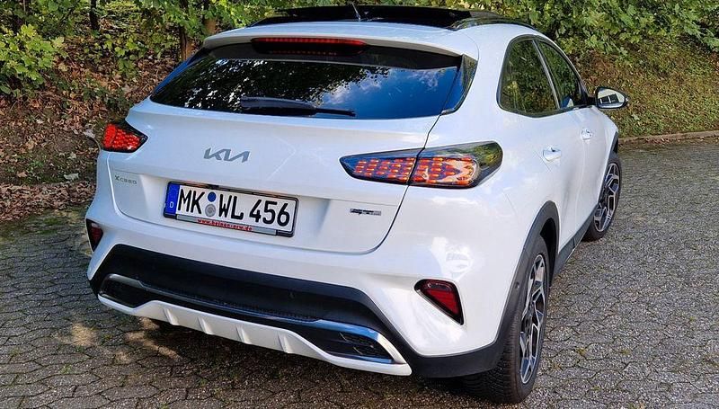 Weiß Gebraucht 2023 Kia XCeed GT-Line SUV | 28.990 € (Fairer Preis) - Bild 1/4