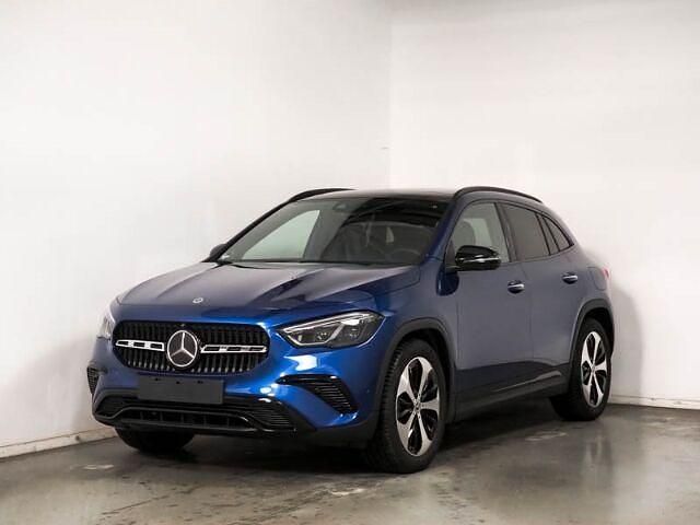 Gebraucht Mercedes GLA250 Progressive 224 PS (164 kW) 2023 Andere farbe SUV