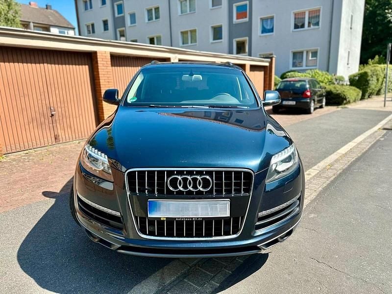 Blau Gebraucht 2011 Audi Q7 S-Line SUV | 16.000 € (Guter Preis) - Bild 1/4