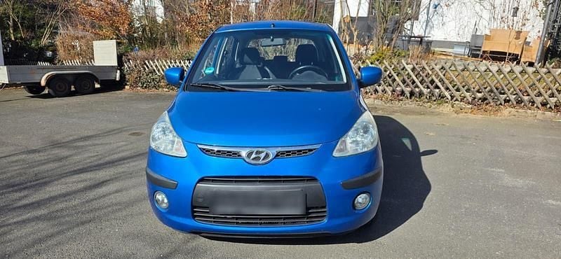 Gebraucht Hyundai i10 78 PS (57 kW) 2009 Blau Kleinwagen