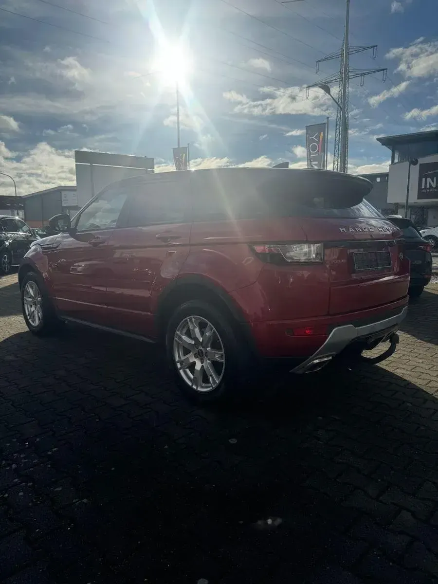 Gebraucht Land Rover Range Rover evoque SE Dynamic 150 PS (110 kW) 2016 Rot SUV