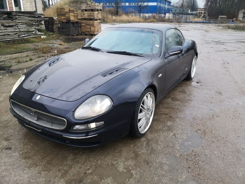 Blau Gebraucht 2003 Maserati 3200 GT | 16.500 € - Bild 1/4