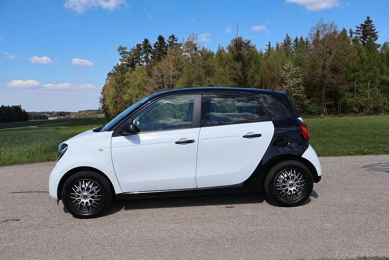 Usado Smart ForFour 71 HP (52 kW) 2019 Branco Citadino