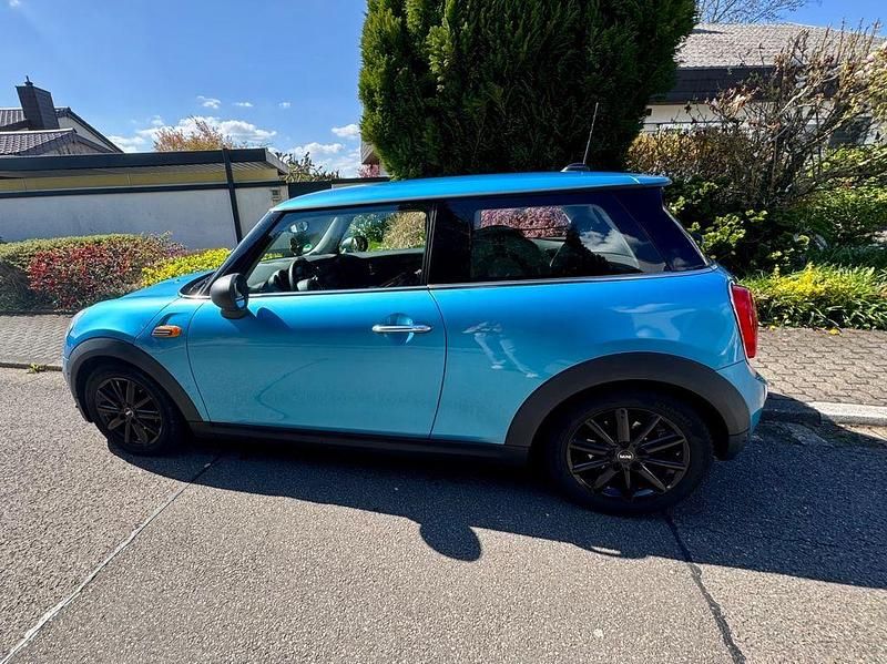 Usado Mini ONE 102 HP (75 kW) 2016 Azul Citadino