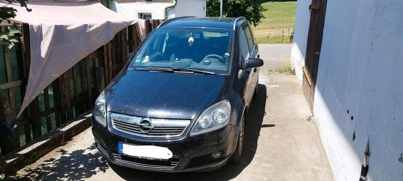 Schwarz Gebraucht 2006 Opel Zafira Edition Van / Kleinbus | 1.900 € (Guter Preis) - Bild 1/4