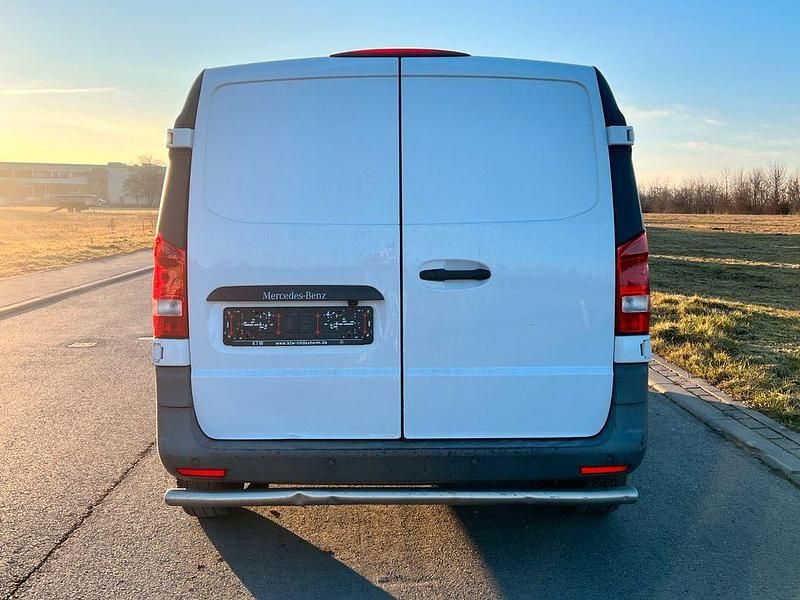 Gebraucht Mercedes Vito 136 PS (100 kW) 2020 Weiß Van
