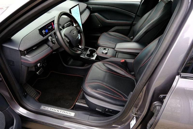 Gebraucht Ford Mustang Mach-E 247 kW (337 PS) 2021 Grau SUV