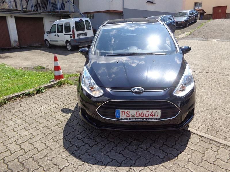 Gebraucht Ford B-MAX Trend 105 PS (77 kW) 2017 Schwarz Van / Kleinbus