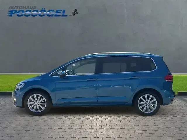 Gebraucht VW Touran Highline 150 PS (110 kW) 2016 Blau Van / Kleinbus