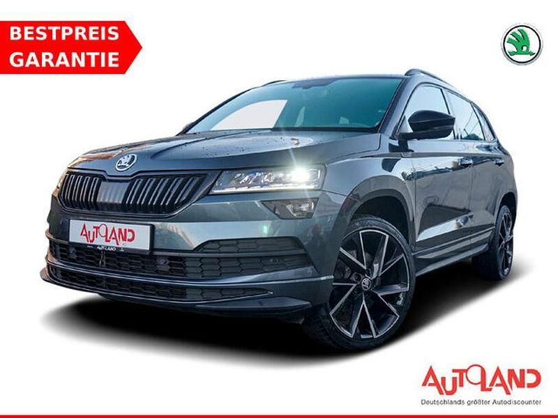 Grau Gebraucht 2021 Skoda Karoq SportLine SUV | 24.990 € (Etwas zu teuer) - Bild 1/4