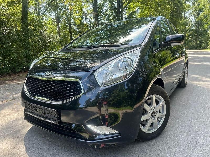 Schwarz Gebraucht 2019 Kia Venga Platinum Edition Kleinwagen | 15.890 € (Fairer Preis) - Bild 1/4