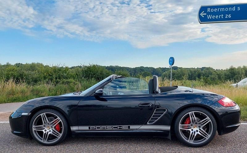 Second-hand Porsche Boxster 245 CP (180 kW) 2007 Negru Cabrio