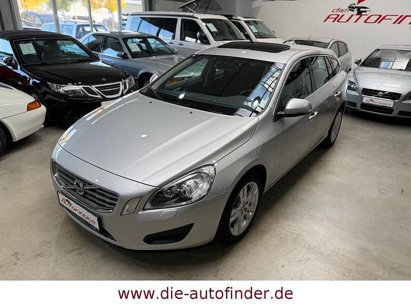 Gebraucht Volvo V60 241 PS (177 kW) 2011 Silber Kombi