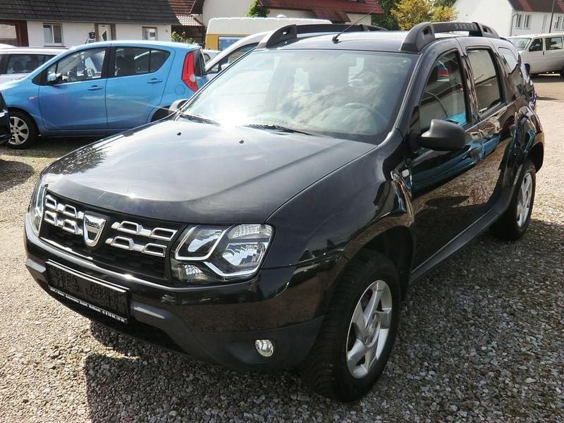 Schwarz Gebraucht 2016 Dacia Duster Ambiance SUV | 8.900 € (Fairer Preis) - Bild 1/4