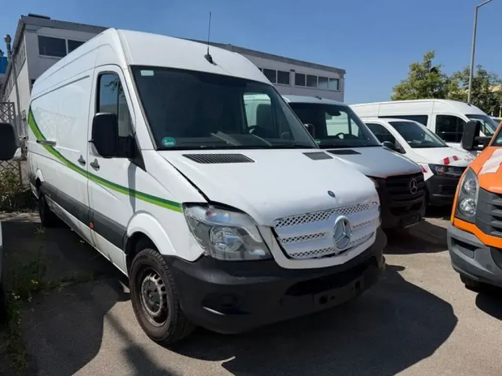 Gebraucht Mercedes Sprinter 143 PS (105 kW) 2017 Arktikweiss Van