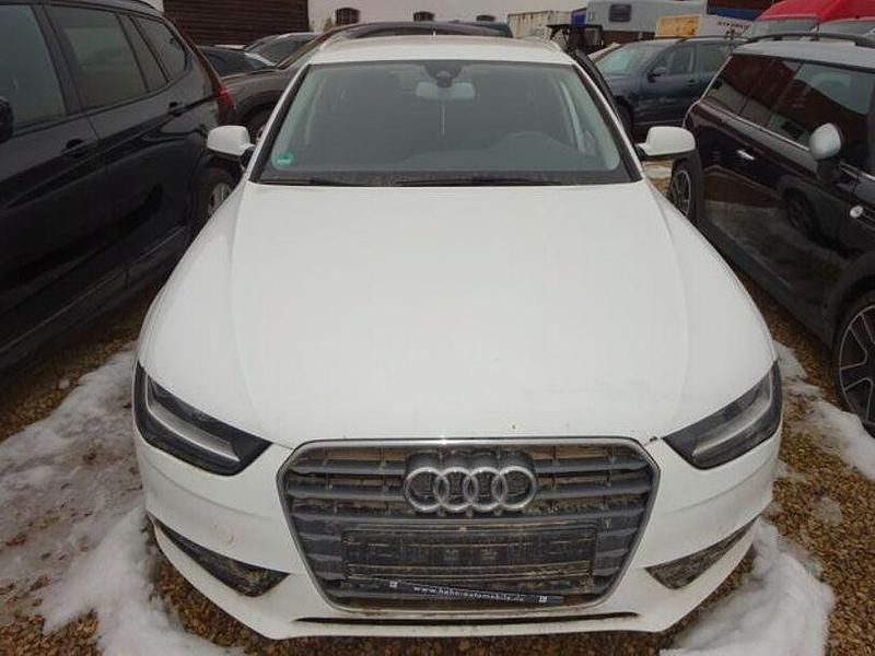 Usado Audi A4 Ambition 150 HP (110 kW) 2013 Andere Carrinha