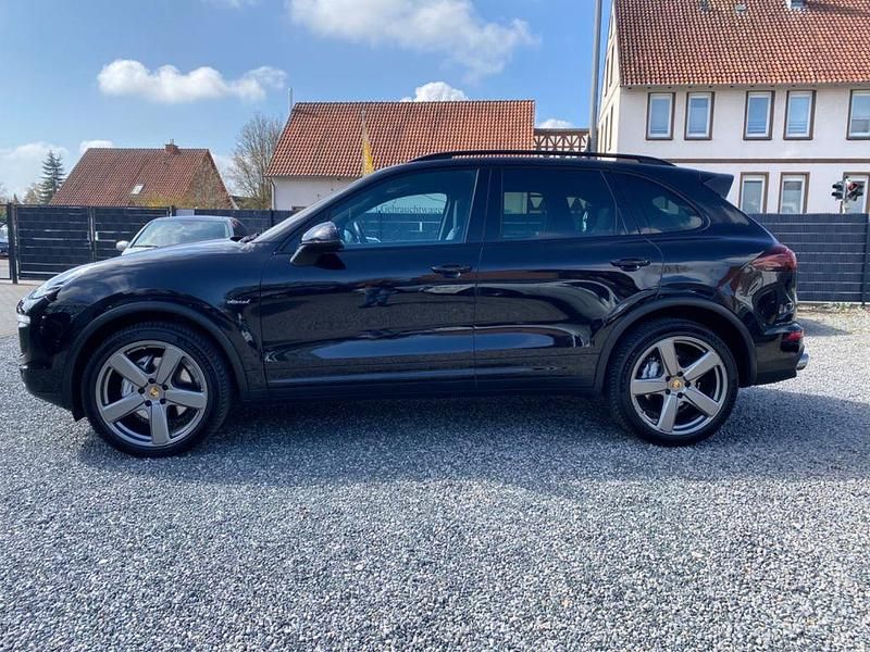 Gebraucht Porsche Cayenne S 385 PS (283 kW) 2016 Schwarz SUV