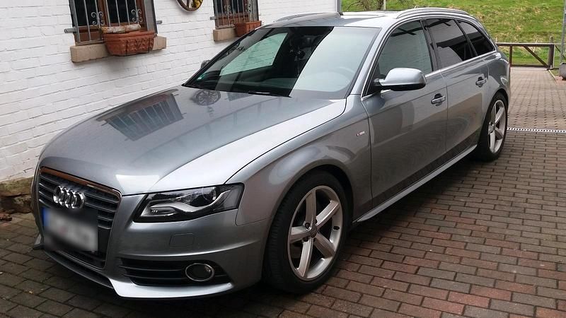 Gebraucht Audi A4 S-Line 190 PS (139 kW) 2010 Grau Kombi