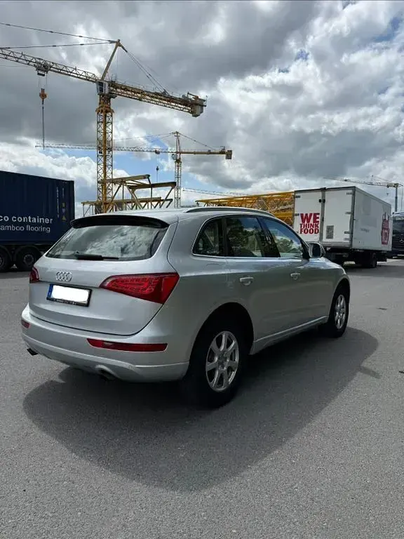Gebraucht Audi Q5 211 PS (155 kW) 2011 Silber SUV