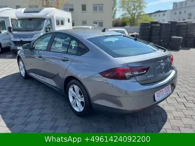 Gebraucht Opel Insignia Business Edition 165 PS (121 kW) 2018 Andere Limousine