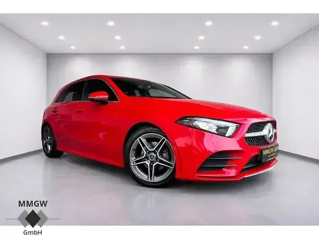 Gebraucht Mercedes A200 AMG line 163 PS (119 kW) 2018 Jupiterrot uni Limousine