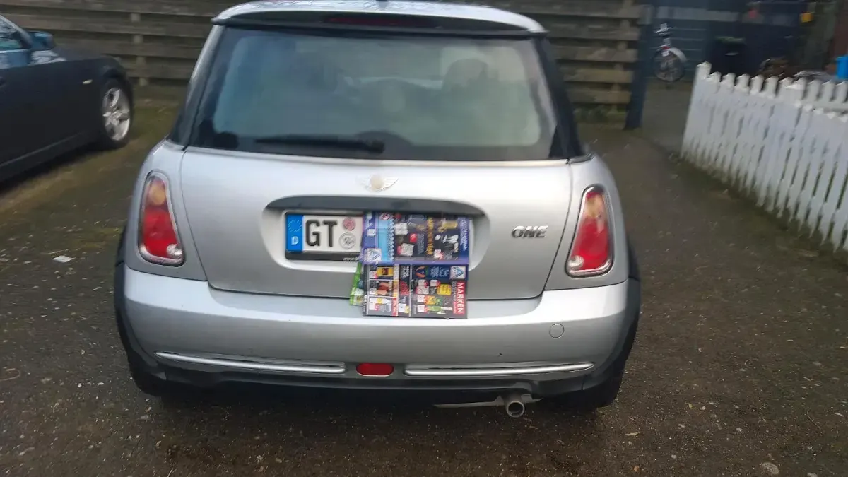 Gebraucht Mini Cooper 90 PS (66 kW) 2006 Silber Kleinwagen